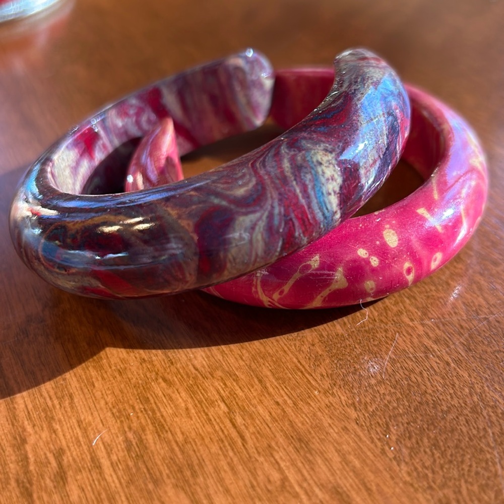 Wooden bangles one size!